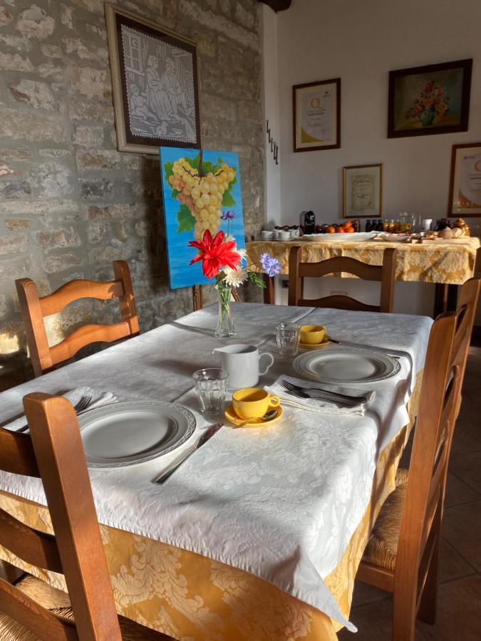 Agriturismo Pian Del Duca Vesime エクステリア 写真