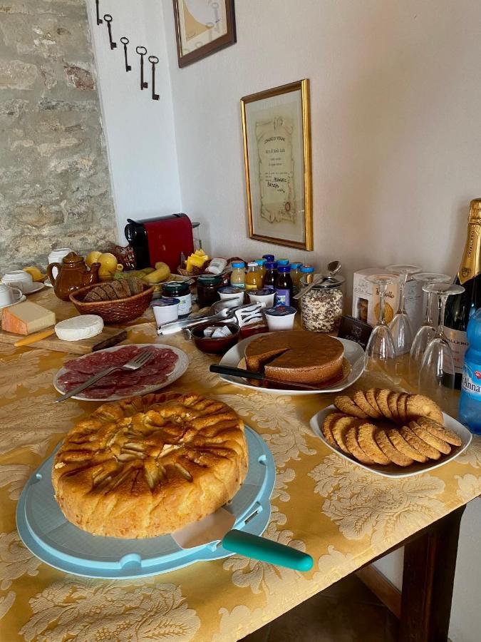 Agriturismo Pian Del Duca Vesime エクステリア 写真