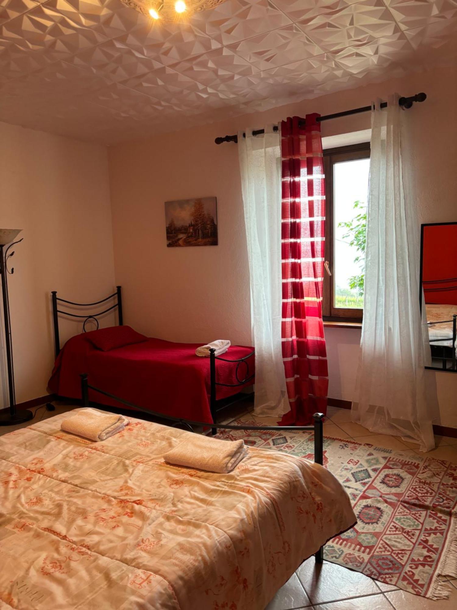 Agriturismo Pian Del Duca Vesime エクステリア 写真